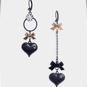 Betsey Johnson Mismatched Dangle Earrings